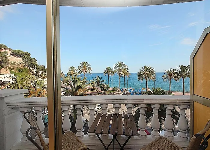 Апартаменты Nautic Льорет-де-Мар