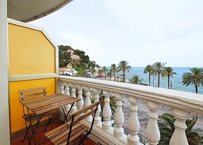 Nautic Апартаменты *